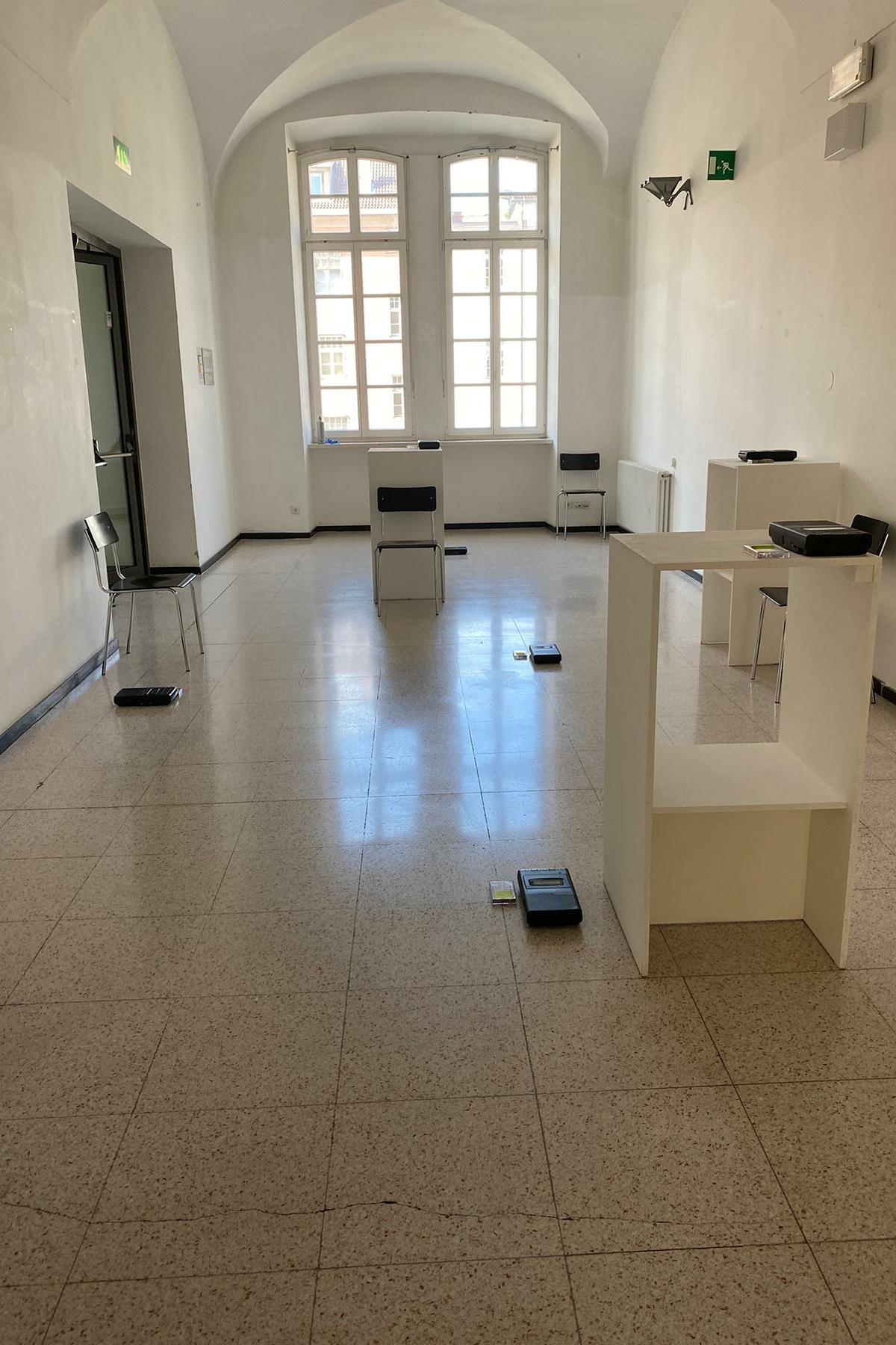 The petrol station as a transfer site and passage point 2021 (audio-installation / conceptual work)