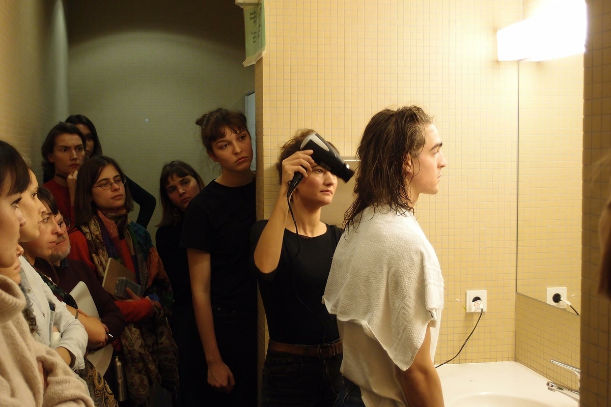 wet hair violence 2019 (performance)